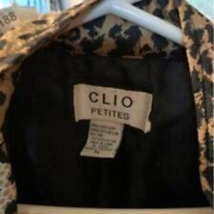 Clio Petites faux African Print Jacket